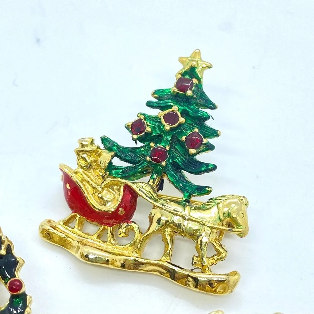 Christmas Holiday Brooch Bundle of 3 Vintage Wreath Tree